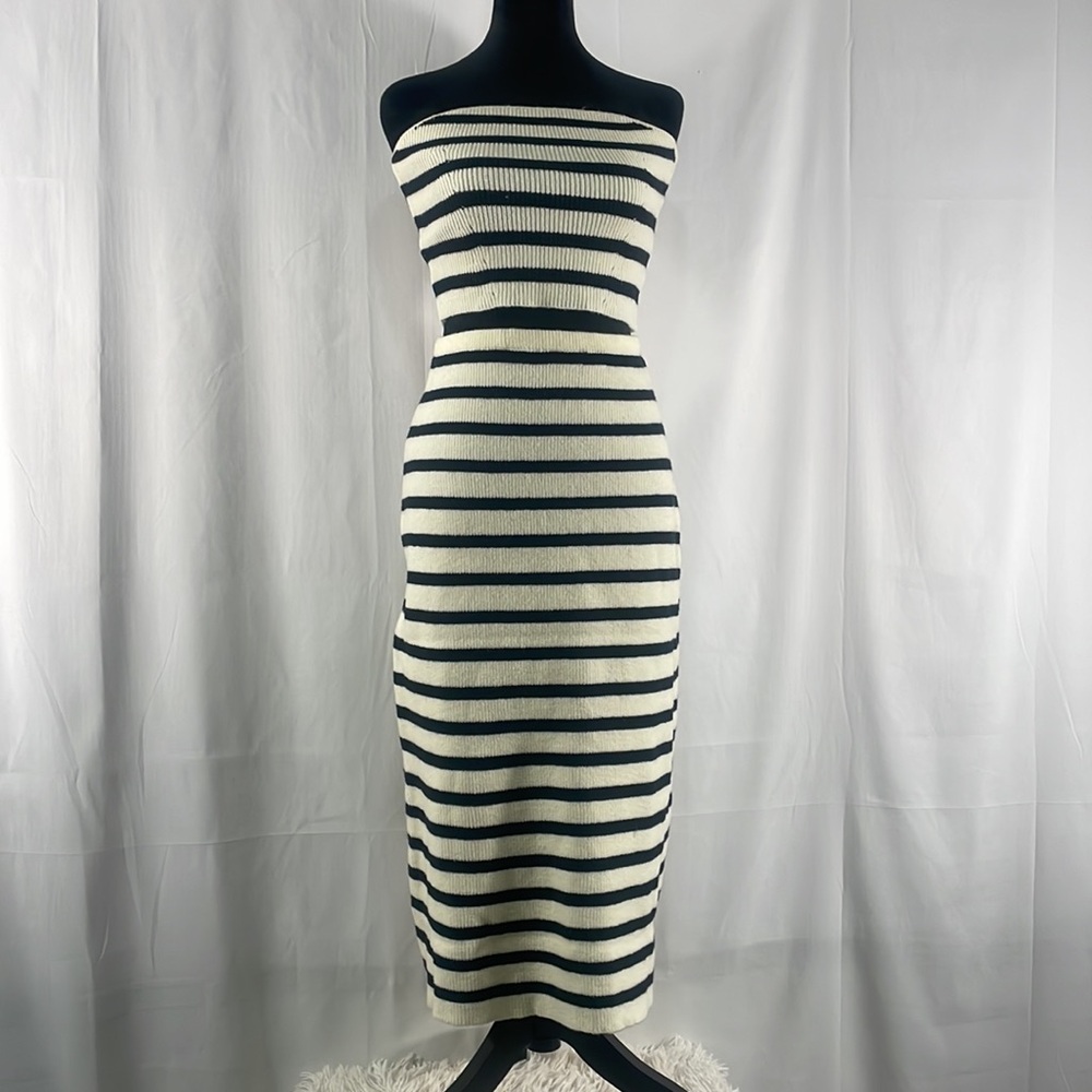 Strapless 2 piece sweater dress, skirt,tube top, black,white,stripped, Large,New